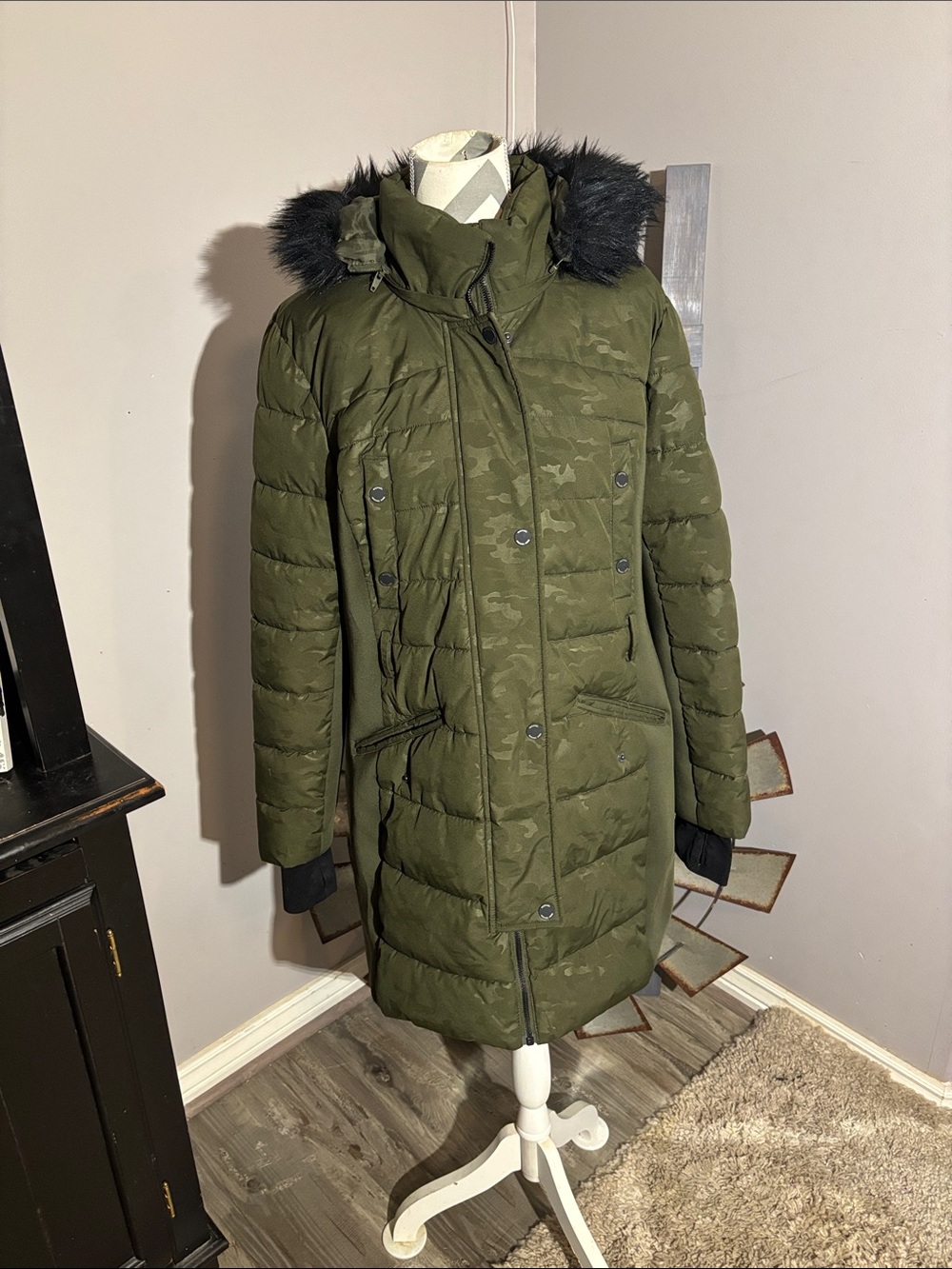 Michael Kors Faux Fur Trim Quilted Nylon Packable Puffer Jacket